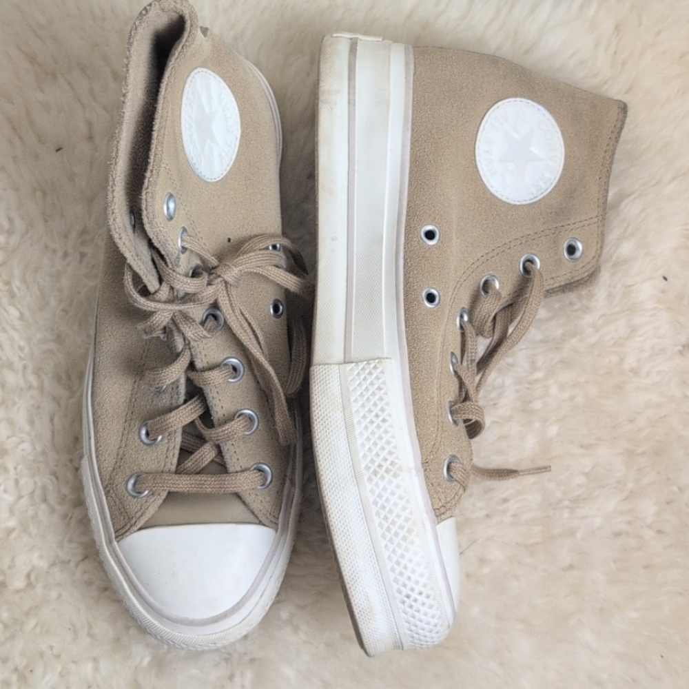 Converse_Chuck Taylor All Star Lift Platform Tan Suede High-Tops_Women's Size 8